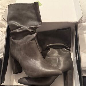 Windsor Gray Heeled Boots